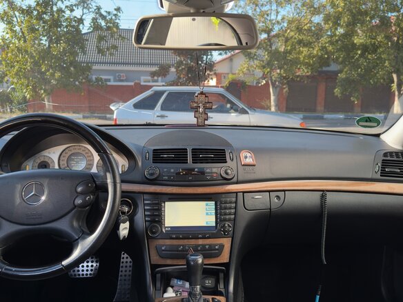 2008 Mercedes-Benz E-Класс 320 III (W211, S211) Рестайлинг, серебристый, 950000 рублей - вид 6
