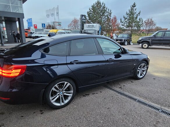 2016 BMW 3 серии Gran Turismo 320d xDrive VI (F3x) Рестайлинг, синий, 2350000 рублей - вид 13