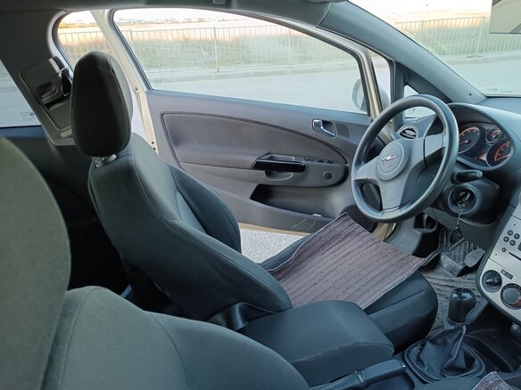 2006 Opel Corsa D, серый, 300000 рублей - вид 5