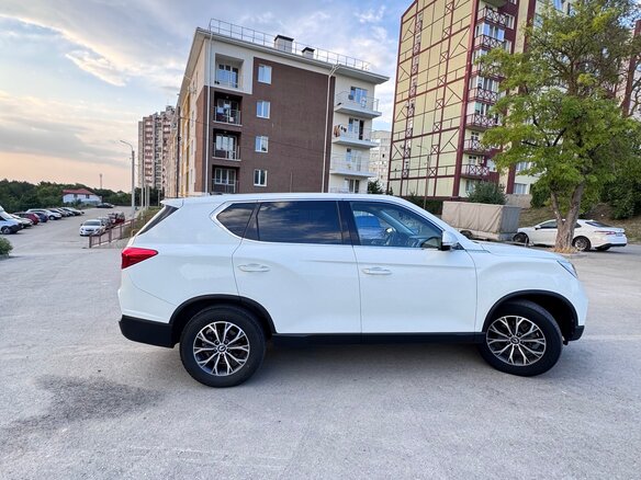 2019 SsangYong Rexton IV, белый, 2590000 рублей - вид 4