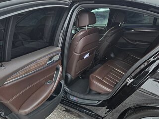 2019 BMW 5 серии 530d xDrive VII (G30/G31/G38), чёрный, 4020000 рублей, вид 5