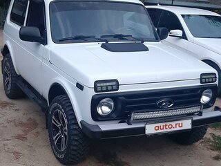 2019 Lada (ВАЗ) 2121 (4x4) I Рестайлинг (2020), белый, 1000000 рублей, вид 1