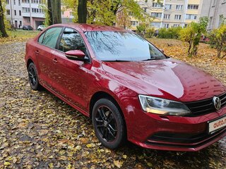 2016 Volkswagen Jetta VI Рестайлинг, красный, 1089126 рублей, вид 4