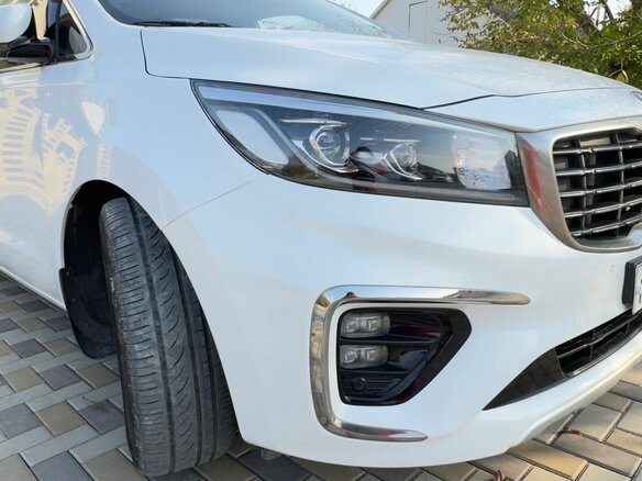 2018 Kia Carnival III, белый, 2790000 рублей - вид 15