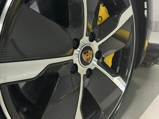 2021 Porsche Taycan Turbo S I, серый, 12900000 рублей, вид 2