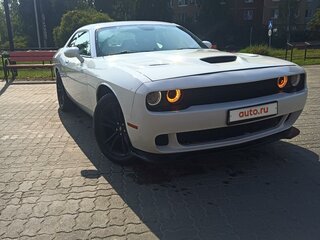 2018 Dodge Challenger III Рестайлинг 2, белый, 3399999 рублей, вид 2