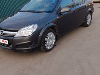 2010 Opel Astra H Рестайлинг, серый, 420000 рублей, вид 1