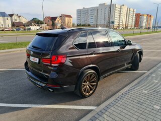 2014 BMW X5 35i III (F15), коричневый, 2946897 рублей, вид 4
