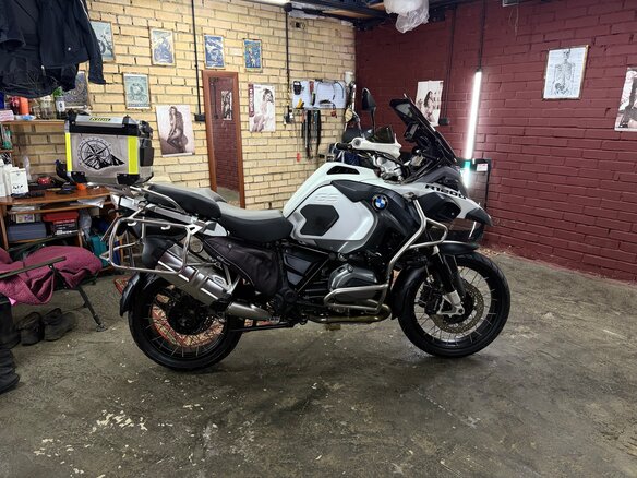2015 BMW R 1200 GS Adventure, белый, 970000 рублей - вид 18