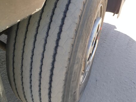 1999 Mercedes-Benz Actros, чёрный, 2900000 рублей, вид 4