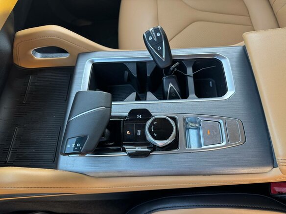 2023 Changan Hunter Plus, серый - вид 12