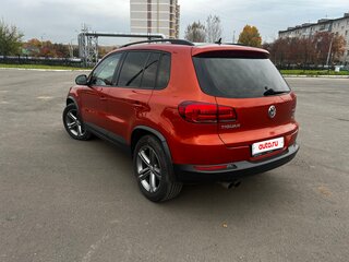 2016 Volkswagen Tiguan Euro 6 I Рестайлинг, красный, 1730000 рублей, вид 5