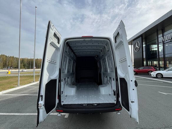 2022 Mercedes-Benz Sprinter, белый, 6950000 рублей - вид 9