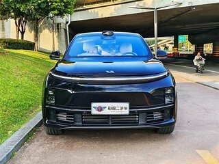 2025 Li Auto (Lixiang) L7 52.3 kWh I Рестайлинг, чёрный, 6500000 рублей, вид 2