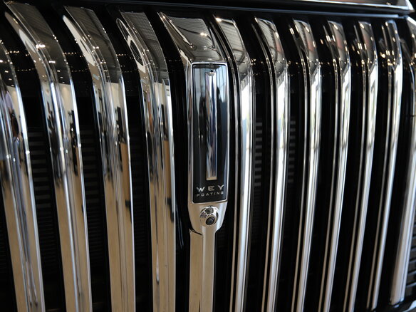 2025 Wey 80 44.28 kWh, серый - вид 3