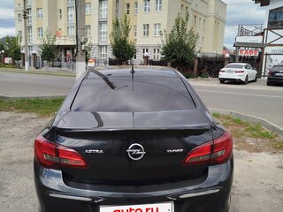 2013 Opel Astra J Рестайлинг, чёрный, 810000 рублей, вид 4