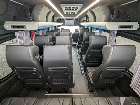 2024 Volkswagen Crafter, серый, 13890000 рублей, вид 2