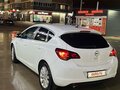 2011 Opel Astra J, белый, 999999 рублей