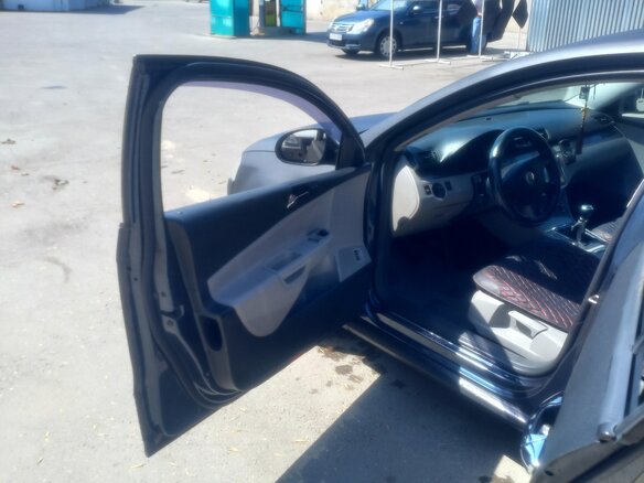 2008 Volkswagen Passat B6, синий, 820000 рублей - вид 13