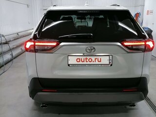 2020 Toyota RAV4 V (XA50), белый, 4000000 рублей, вид 2