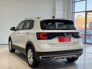 2021 Volkswagen T-Cross I (China Market), белый, 1617800 рублей, вид 4