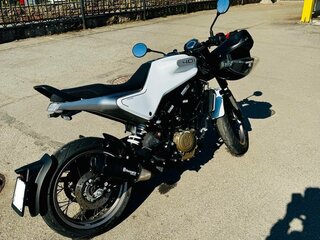 Husqvarna Vitpilen 401