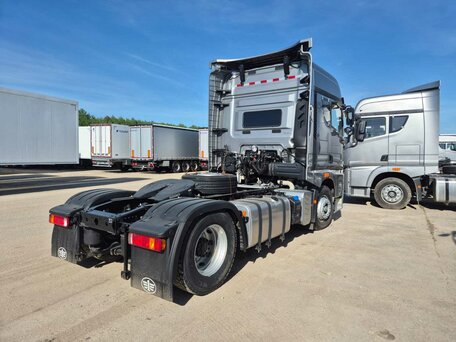 2024 FAW J6 CA4180, серебристый, 6899000 рублей, вид 4