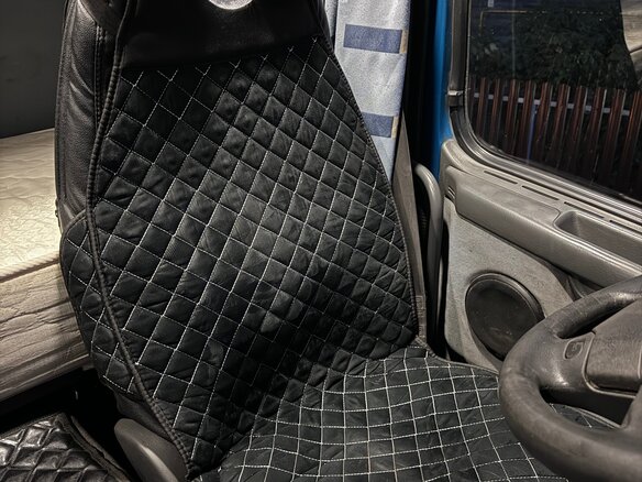 2008 Volvo FM, синий, 2000000 рублей - вид 12