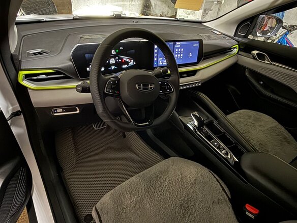 2023 Geely Coolray (Binyue Cool) I Рестайлинг, белый, 2310000 рублей - вид 11