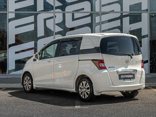 2012 Honda Freed Spike I Рестайлинг, белый, 1251000 рублей, вид 2