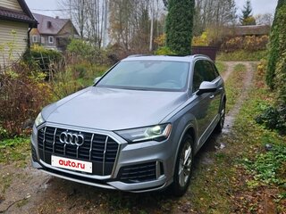 2020 Audi Q7 45 TFSI II (4M) Рестайлинг, серебристый, 3990000 рублей, вид 4