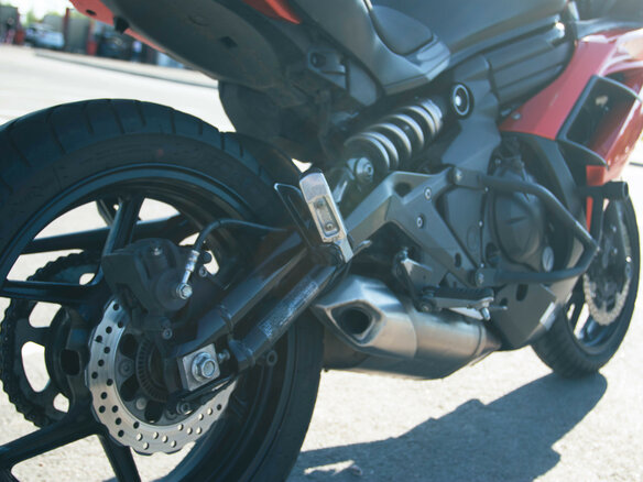 2014 Kawasaki ER-6F (Ninja 650R), пурпурный - вид 10
