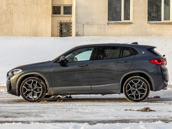 2018 BMW X2 sDrive28i I (F39), серебристый, 2700000 рублей - вид 5