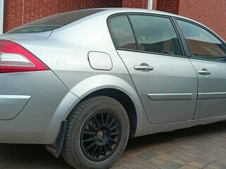 2007 Renault Megane II Рестайлинг, серый, 430000 рублей, вид 2
