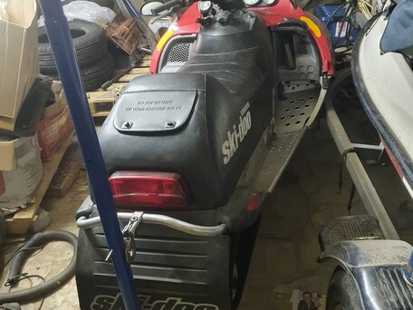 2000 BRP Ski-Doo Formula, красный, 500000 рублей, вид 4