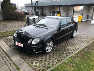 2004 Mercedes-Benz E-Класс 200 III (W211, S211), чёрный, 1150000 рублей, вид 5