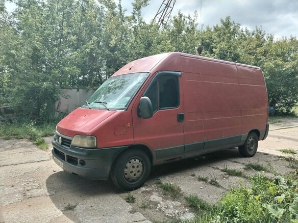 2010 Fiat Professional Ducato, красный, 600000 рублей - вид 3