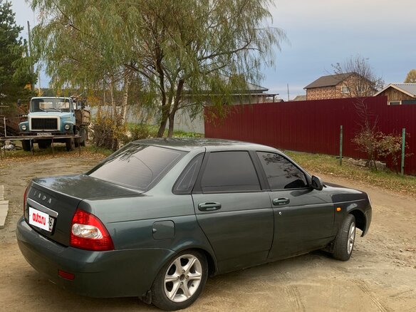 2010 Lada (ВАЗ) Priora I, зелёный, 390000 рублей - вид 2