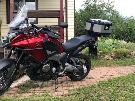 2015 Honda VFR 1200X (Crosstourer), красный, 1150000 рублей, вид 3