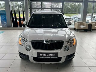 2013 Skoda Yeti I, белый, 695000 рублей, вид 5
