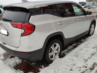 2019 GMC Terrain II, белый, 2000000 рублей, вид 5