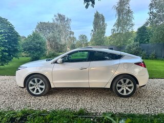 2010 Acura ZDX, белый, 1500000 рублей, вид 4