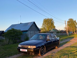 1991 Opel Vectra A, синий, 150000 рублей, вид 3