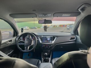 2018 Hyundai Solaris II, синий, 985000 рублей, вид 3