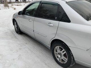 2004 Ford Focus I Рестайлинг, серебристый, 250000 рублей, вид 3