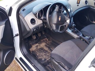 2013 Chevrolet Cruze I Рестайлинг, белый, 850000 рублей, вид 5
