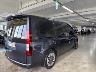 2023 Hyundai Staria I, серый, 5300000 рублей, вид 3