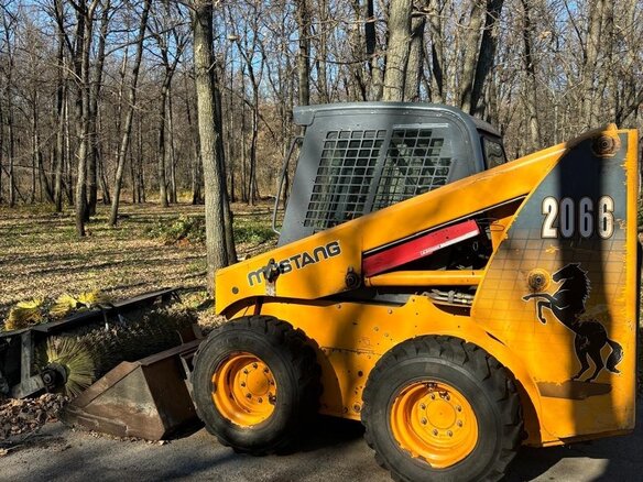 2009 Mustang 2066, 2100000 рублей - вид 3