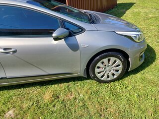 2016 Kia Ceed II Рестайлинг, серебристый, 1330000 рублей, вид 4