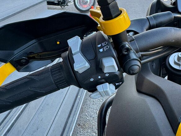 2025 QJMotor SVT 650 X, чёрный, 710000 рублей - вид 5